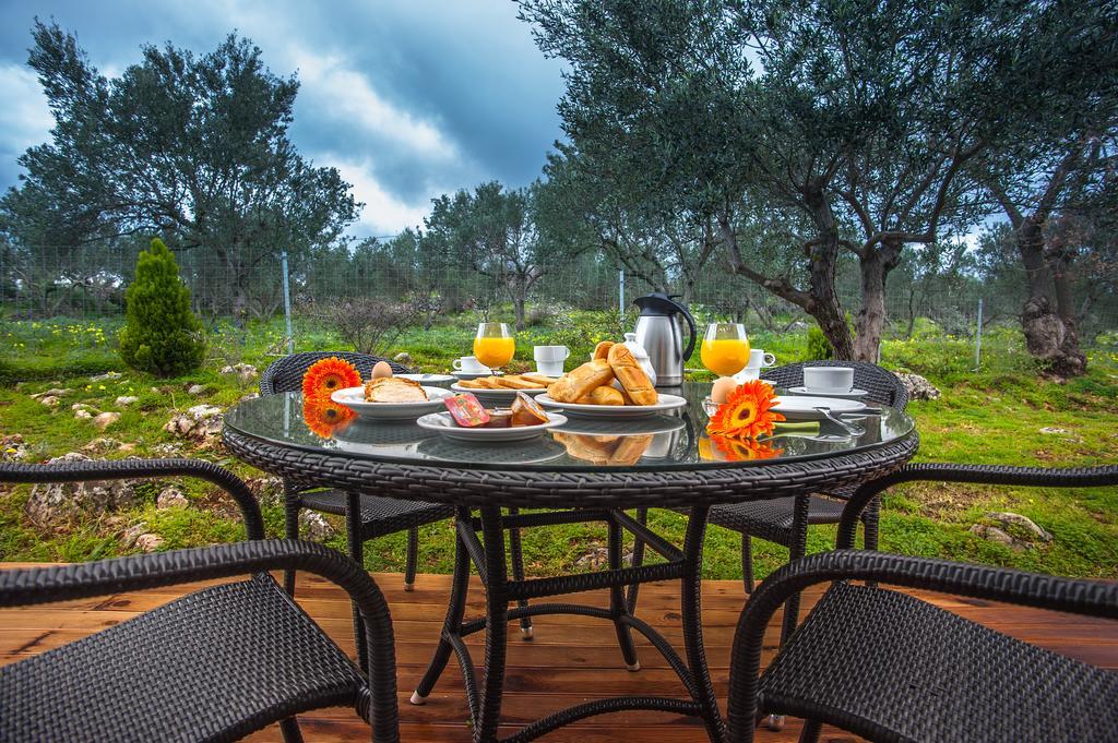 ואמוס Liberta Villas מראה חיצוני תמונה